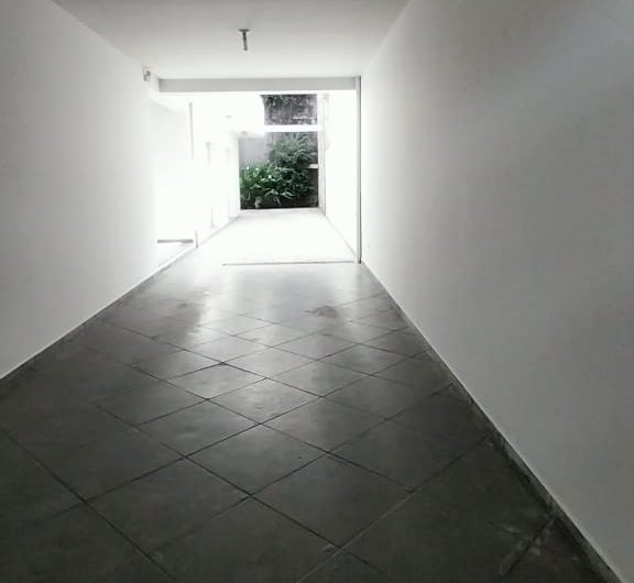 Casa parte Superior para alugar possuí 240,30 M² com 03 dormitórios em Santa Candida/ Curitiba/PR