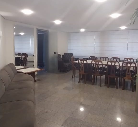 Apartamento para alugar possuí 87,40 M² com 02 dormitórios no Água Verde, Curitiba/PR