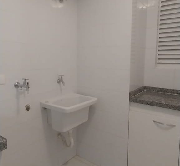 Apartamento para alugar possuí 51,70 M² com 1 dormitório no Centro de Curitiba/PR