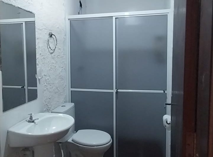 Casa para alugar possuí 119,50 M² com 4 dormitórios no Pilarzinho, Curitiba/PR
