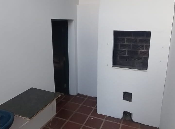 Casa para alugar possuí 119,50 M² com 4 dormitórios no Pilarzinho, Curitiba/PR