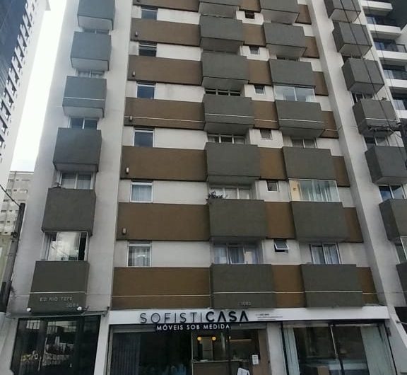 Apartamento para alugar possuí 54,49 M² com 01 dormitório no Centro de Curitiba/PR