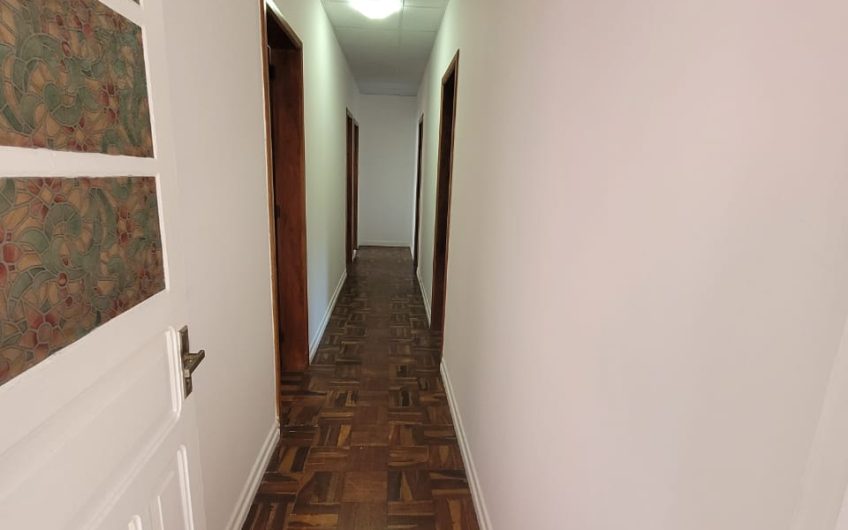 Imóvel para alugar possuí 91,00 M² com 03 dormitórios no Juvevê, Curitiba/PR