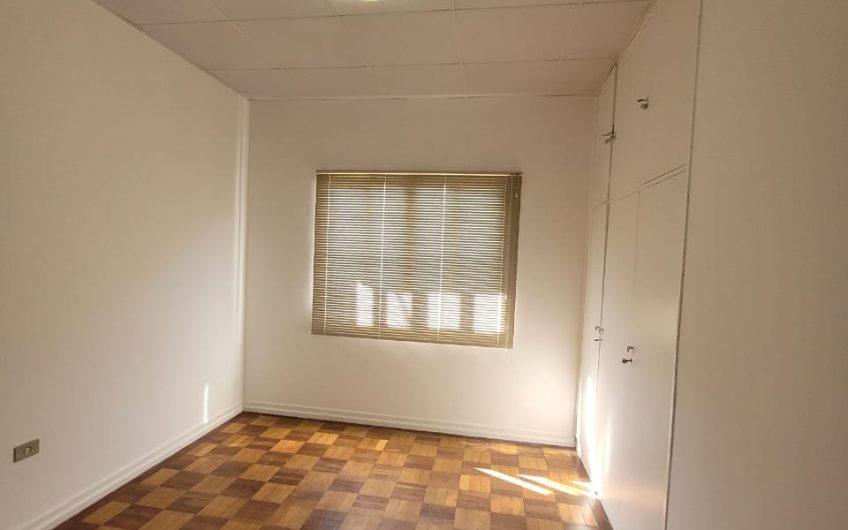 Imóvel para alugar possuí 91,00 M² com 03 dormitórios no Juvevê, Curitiba/PR