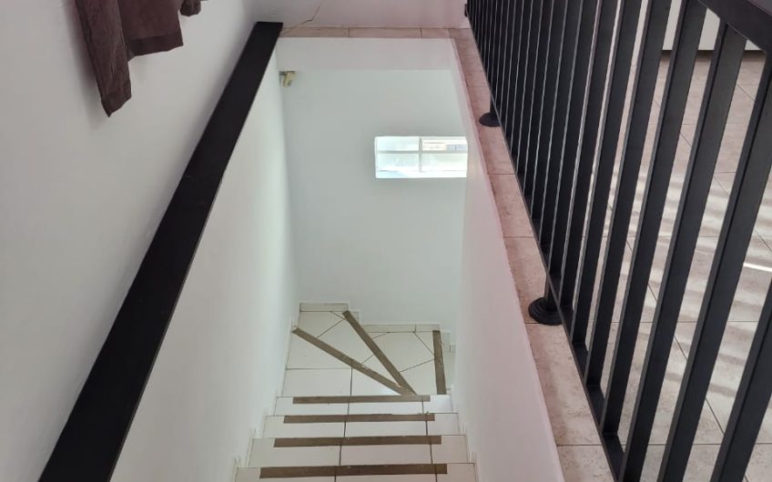 Imóvel para alugar possuí 91,00 M² com 03 dormitórios no Juvevê, Curitiba/PR