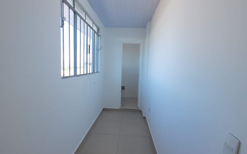 Sala Comercial para Locação possuí 82,50 M² com 02 salas e 02 bwcs no Jardim Osasco, Colombo/PR