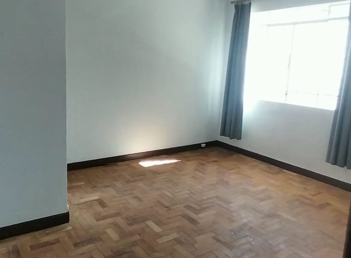 Casa para alugar possuí 196,00 M² 03 dormitórios no Jardim Social, Curitiba/PR