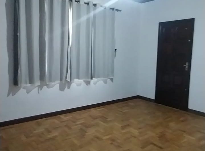 Casa para alugar possuí 196,00 M² 03 dormitórios no Jardim Social, Curitiba/PR