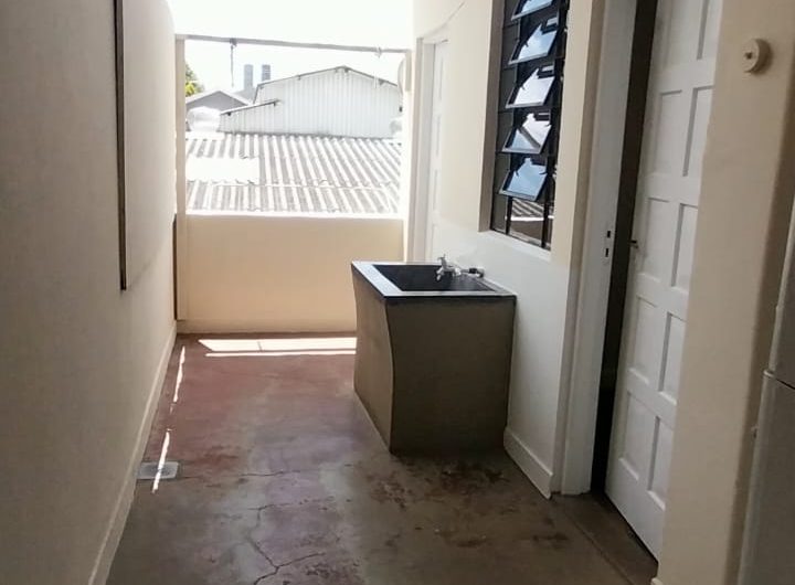 Apartamento para alugar possuí 120,00 M² com 02 dormitórios no Centro de Curitiba/PR