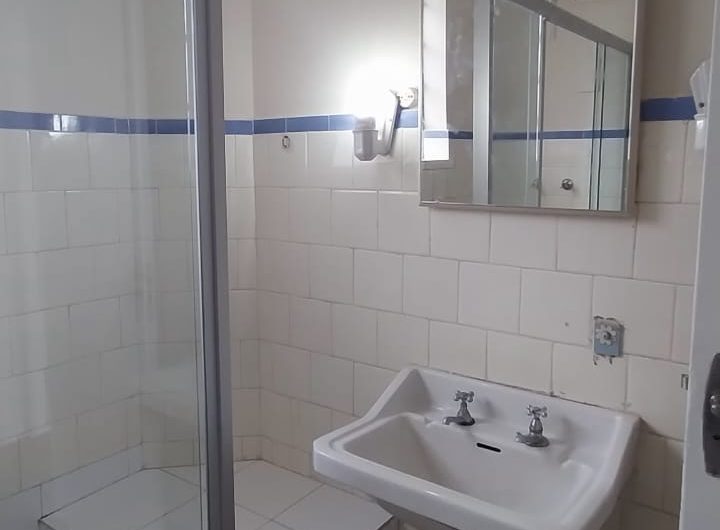 Apartamento para alugar possuí 120,00 M² com 02 dormitórios no Centro de Curitiba/PR