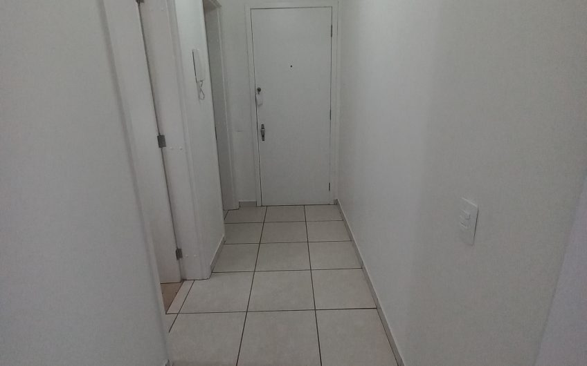 Apartamento  mobiliado  para alugar possuí 54,40 M² com 01 dormitório no Centro de Curitiba/PR