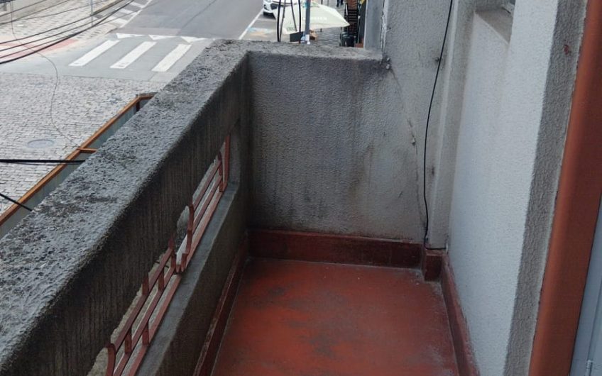 Apartamento para alugar possuí 120,00 M² com 02 dormitórios no Centro de Curitiba/PR