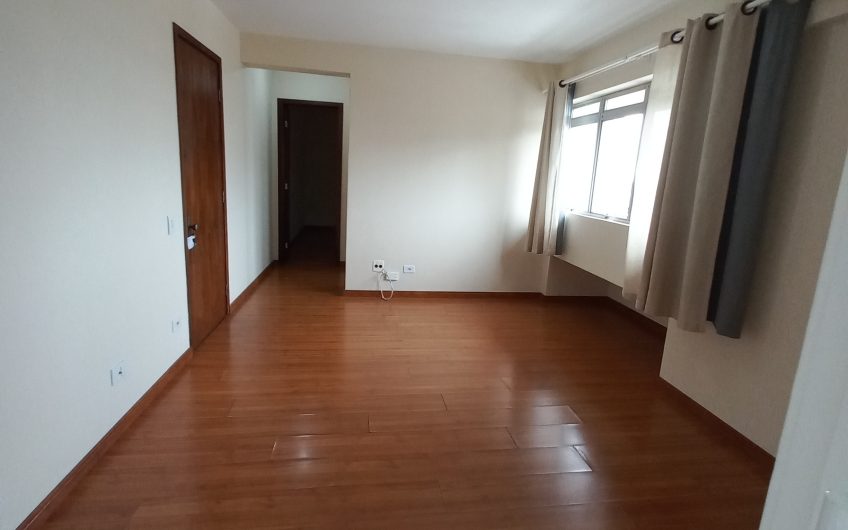 Apartamento para alugar possuí 52,80 M² com 1 dormitório no Centro de Curitiba/PR