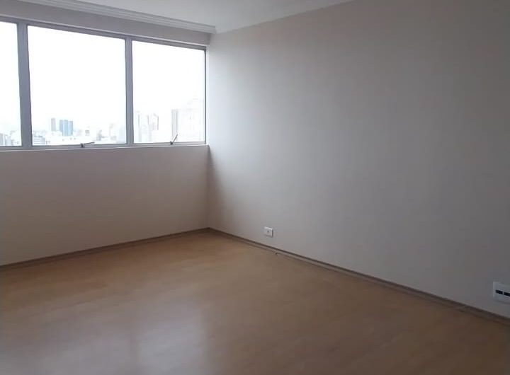 Apartamento para alugar possuí 65,50 M² com 02 dormitórios no Centro de Curitiba/PR