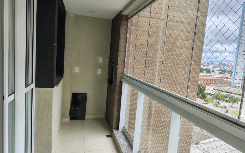 Apartamento para alugar possuí 98,27 M² com 03 dormitório no Cristo Rei, Curitiba/PR