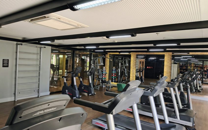 STUDIO MOBILIADO PARA ALUGAR POSSUÍ 41,20 m² NO ÁGUA VERDE, CURITIBA/PR