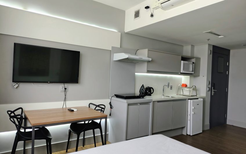 STUDIO MOBILIADO PARA ALUGAR POSSUÍ 41,20 m² NO ÁGUA VERDE, CURITIBA/PR