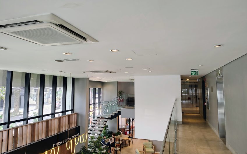 STUDIO MOBILIADO PARA ALUGAR POSSUÍ 41,20 m² NO ÁGUA VERDE, CURITIBA/PR