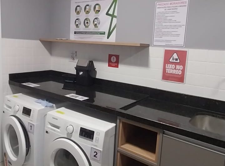 Apartamento mobiliado para alugar possuí 48,29 M² com um dormitório no Centro de Curitiba/PR