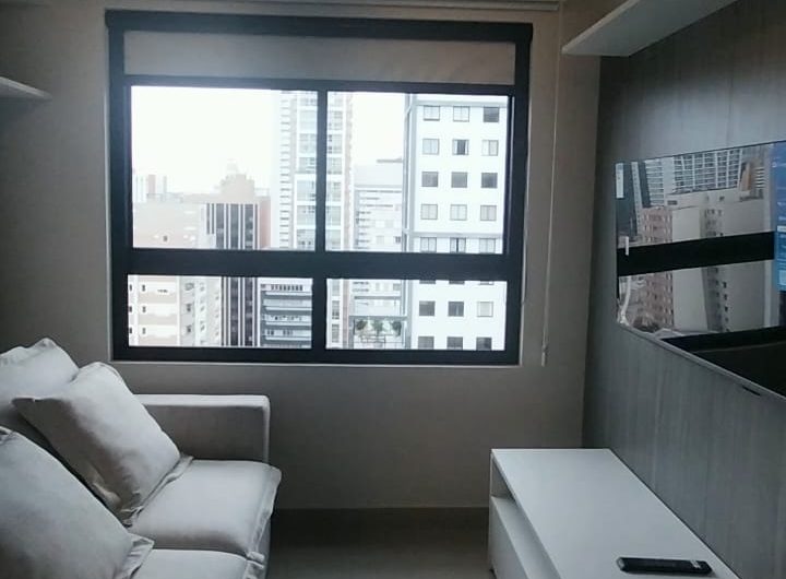 Apartamento mobiliado para alugar possuí 48,29 M² com um dormitório no Centro de Curitiba/PR