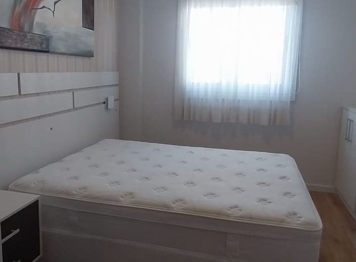 Apartamento para alugar 03 dormitórios mobiliado no Capão Raso, Curitiba/PR.