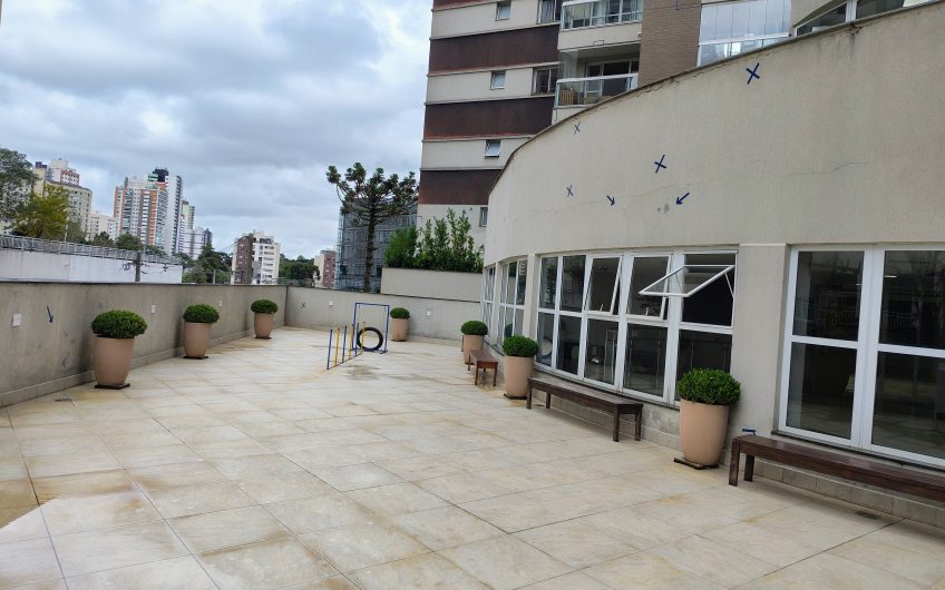 Apartamento para alugar possuí 98,27 M² com 03 dormitório no Cristo Rei, Curitiba/PR