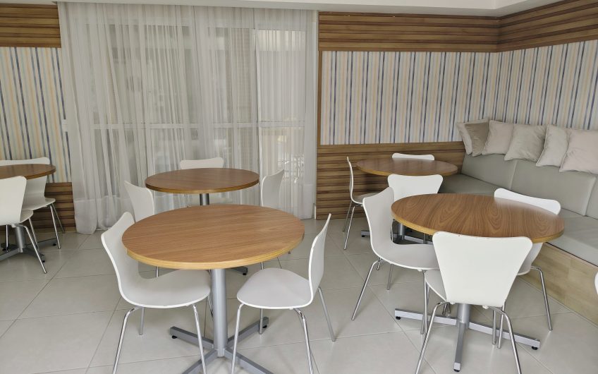 Apartamento para alugar possuí 98,27 M² com 03 dormitório no Cristo Rei, Curitiba/PR