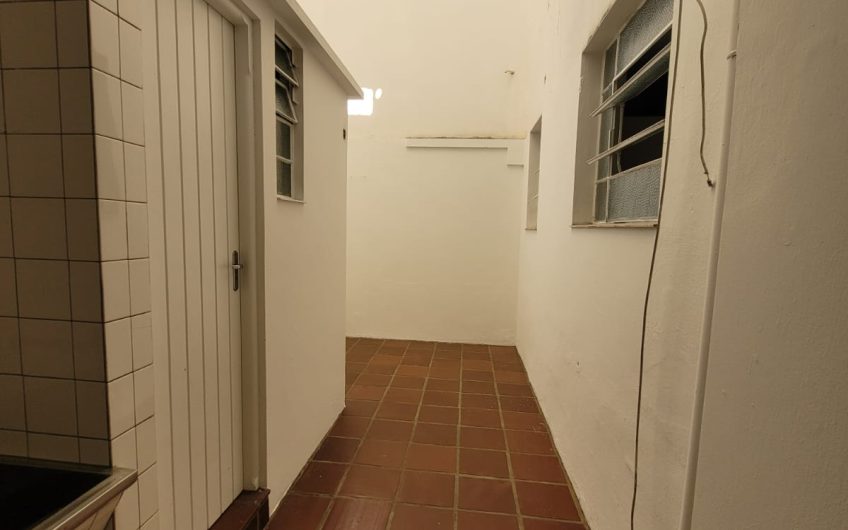 Apartamento para alugar possuí 134,60 M² com 2 dormitório no Centro de Curitiba/PR