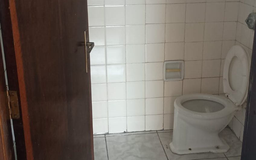 Loja para alugar possuí 40,00 M² com 1 sala  no Jardim Botânico, Curitiba/PR
