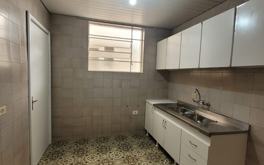Apartamento para alugar possuí 134,60 M² com 2 dormitório no Centro de Curitiba/PR