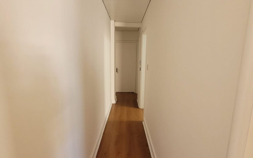 Apartamento para alugar possuí 134,60 M² com 2 dormitório no Centro de Curitiba/PR