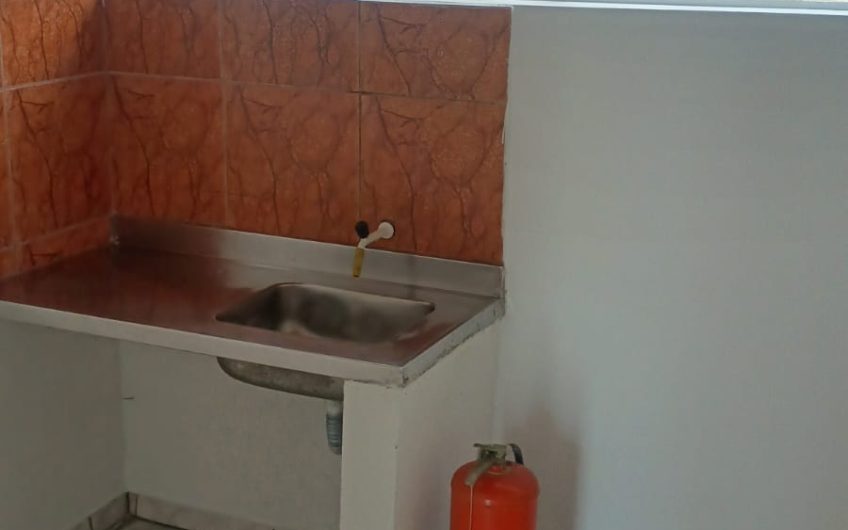 Loja para alugar possuí 40,00 M² com 1 sala  no Jardim Botânico, Curitiba/PR