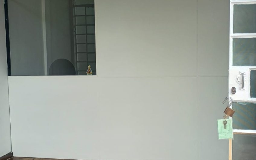 Loja para alugar possuí 40,00 M² com 1 sala  no Jardim Botânico, Curitiba/PR