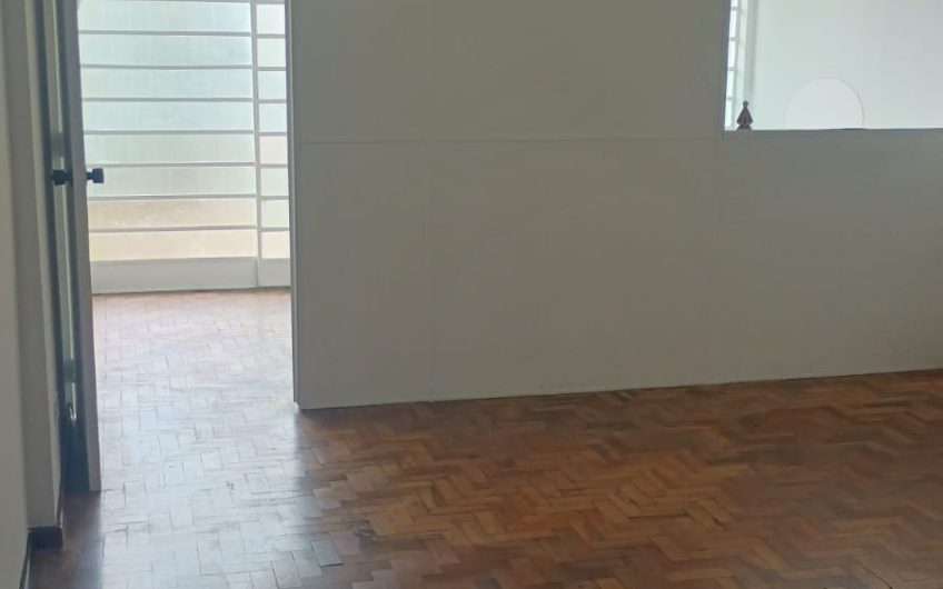 Loja para alugar possuí 40,00 M² com 1 sala  no Jardim Botânico, Curitiba/PR