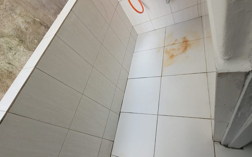Apartamento para alugar possuí 100,00 M² com 4 dormitórios no Centro de Curitiba/PR