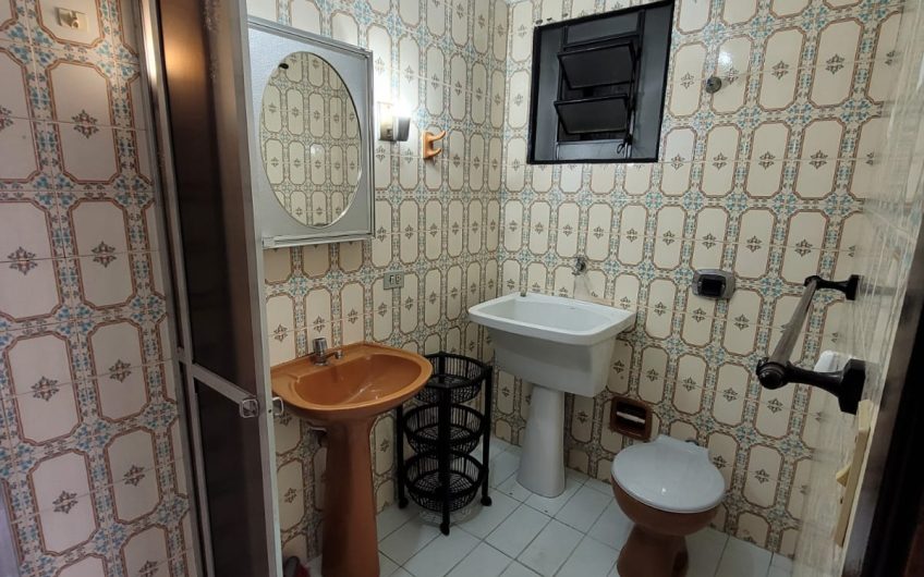 Apartamento para alugar possuí 57,90 M² com 01 dormitório no Centro de Curitiba/PR