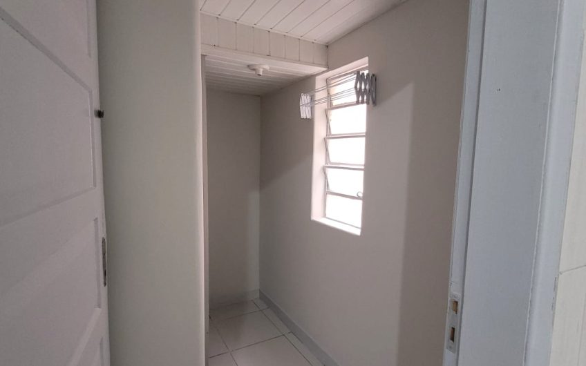 Apartamento para alugar possuí 100,00 M² com 4 dormitórios no Centro de Curitiba/PR