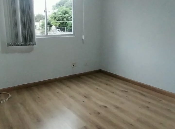 Apartamento para alugar possuí 130,00 M² com 03 dormitórios no Rebouças, Curitiba/PR