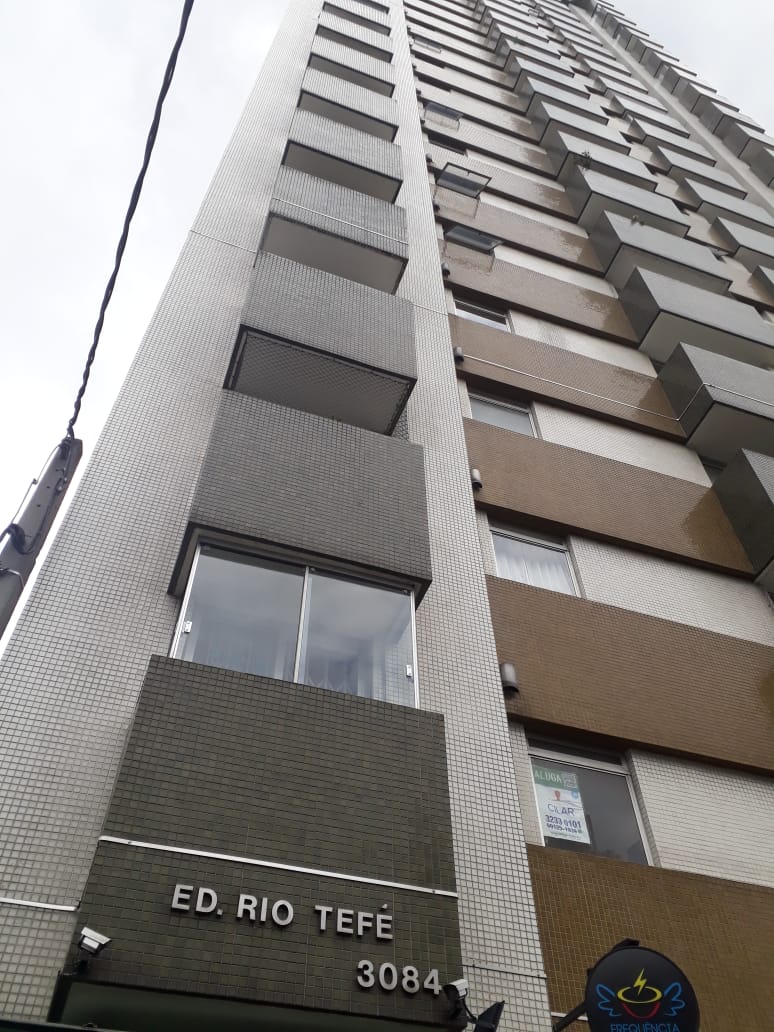 Apartamento para alugar possuí 54,49 M² com 1 dormitório no Centro de Curitiba/PR