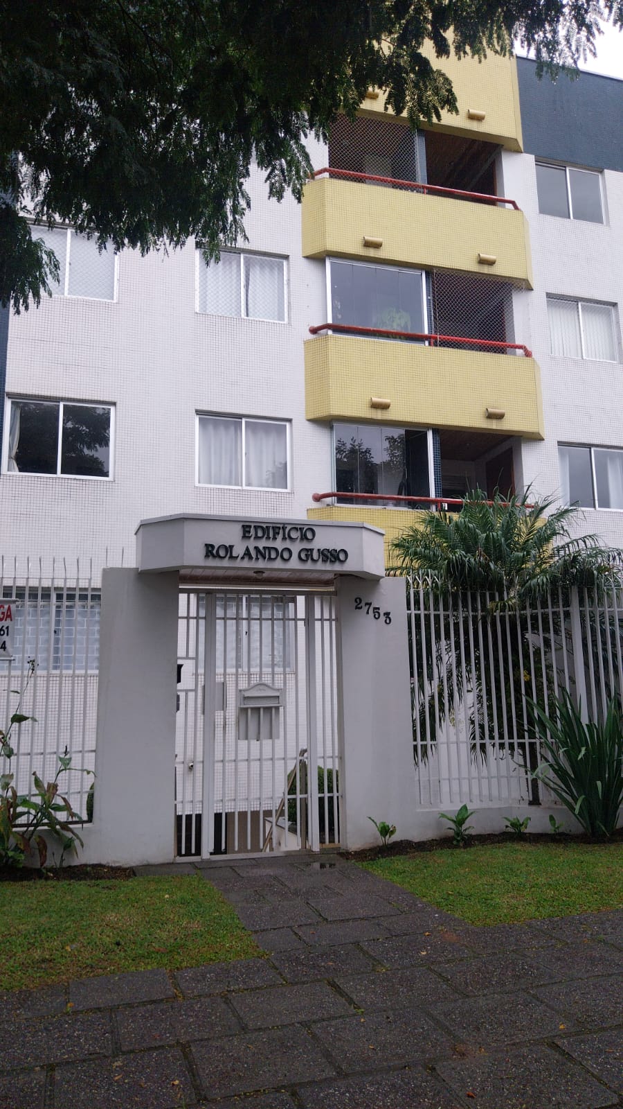 Apartamento para alugar possuí 130,00 M² com 03 dormitórios no Rebouças, Curitiba/PR