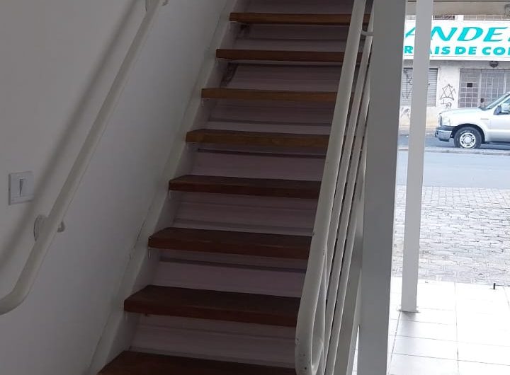 Loja para alugar com 40 m² com 1 sala e mezanino em Santa Candida