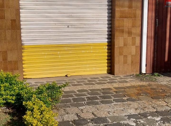Loja para alugar com 40 m² com 1 sala e mezanino em Santa Candida