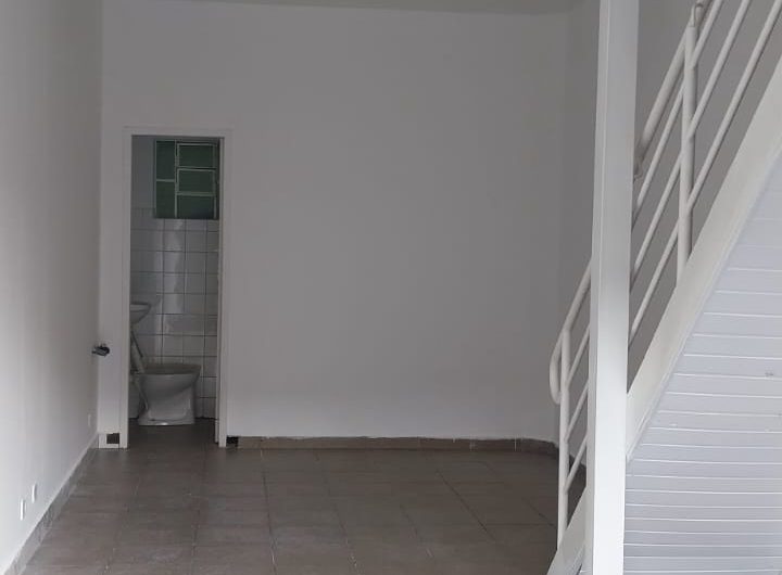 Loja para alugar com 40 m² com 1 sala e mezanino em Santa Candida