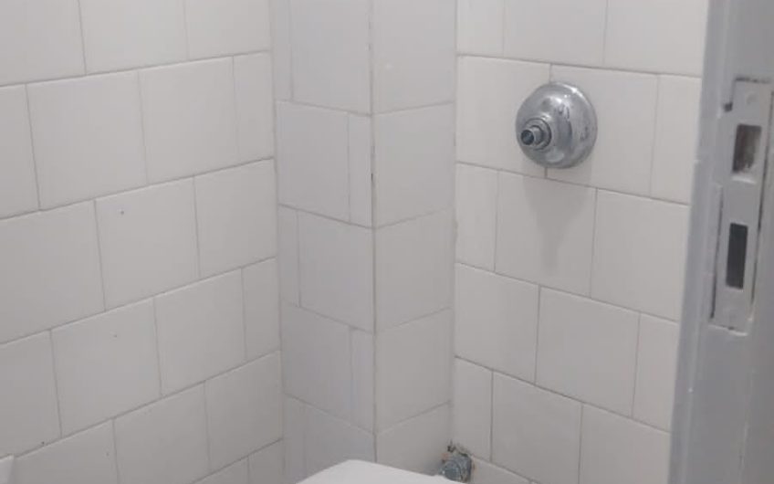 Apartamento para alugar possuí 62,00 M² com 02 dormitórios no Centro de Curitiba/PR