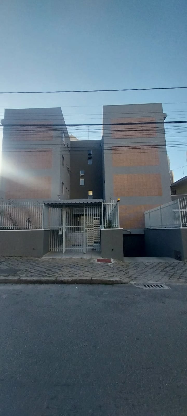 Apartamento para alugar possuí 72,20 M² com 2 dormitórios